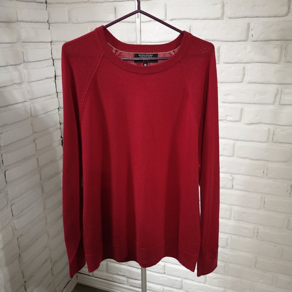 Banana Republic Men's Size XL Red Lightweight Extra Fine Merino Wool Sweater
